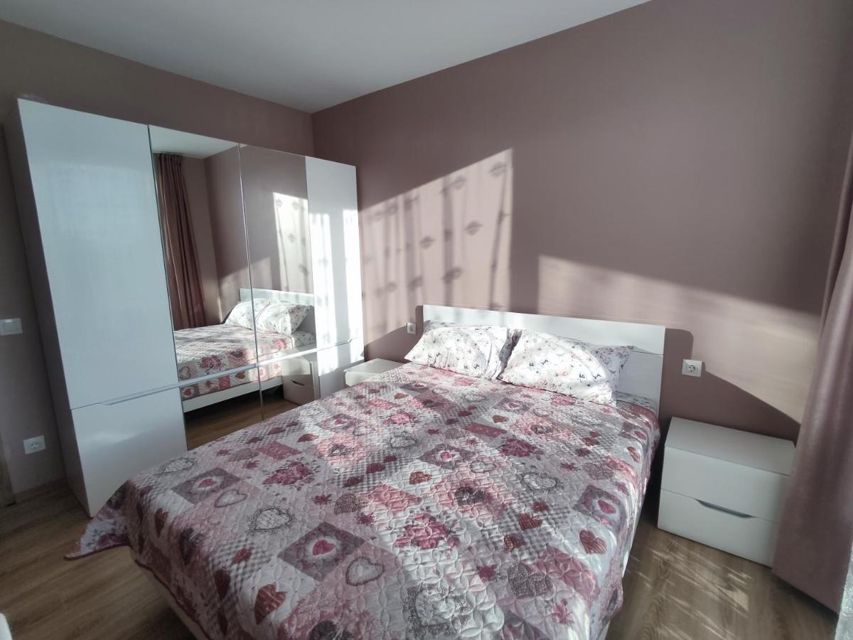 Mountain View Apartment Sofia Bagian luar foto